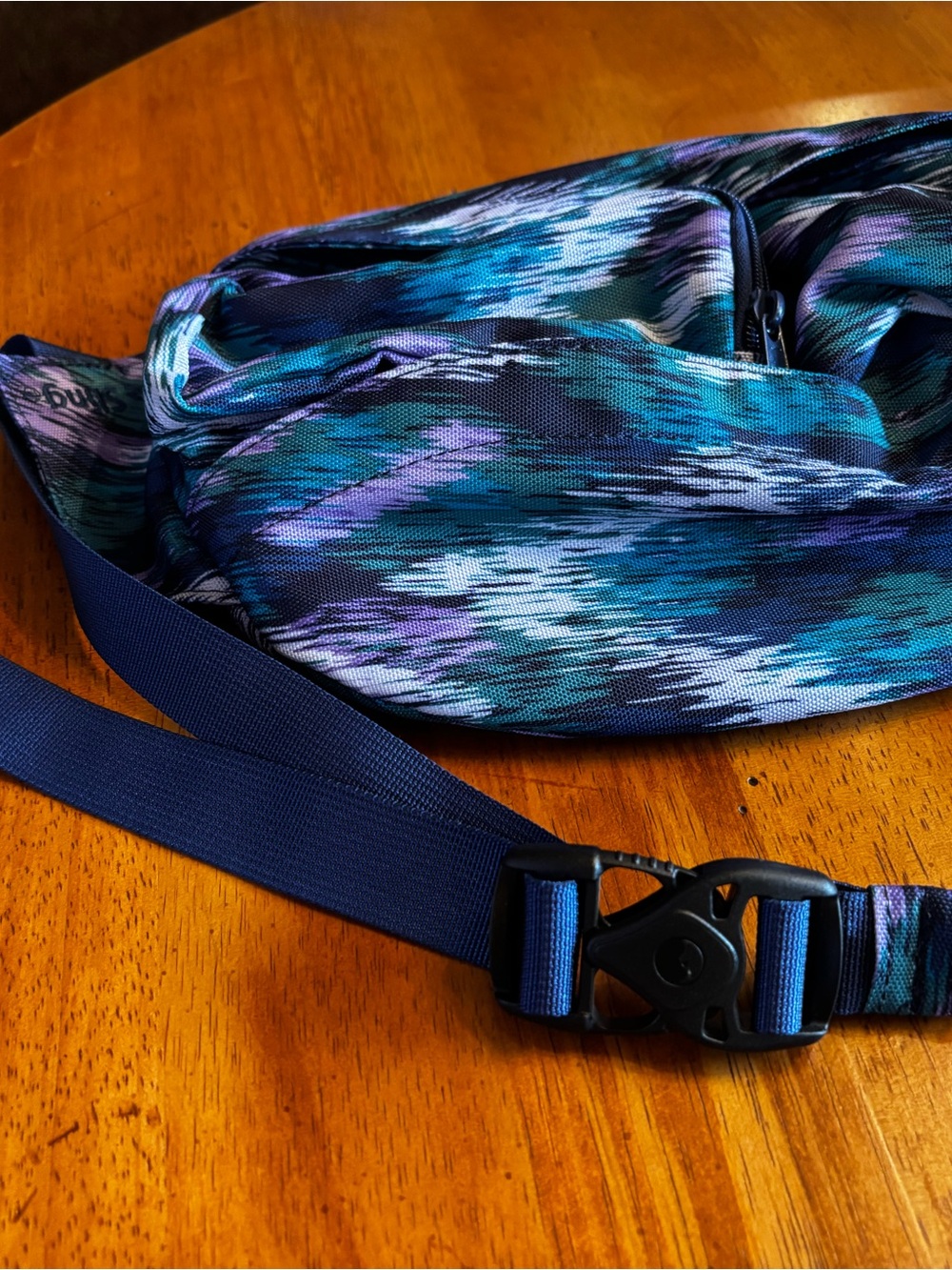 KAVU Mini Rope Sling Glacier Ikat NWT Crossbody Backpack Retired Print - Picture 7 of 8